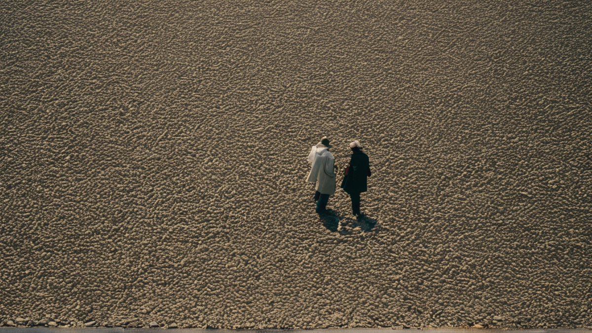 Kits d'hygiène et couvertures neutres préparés pour une maraude.