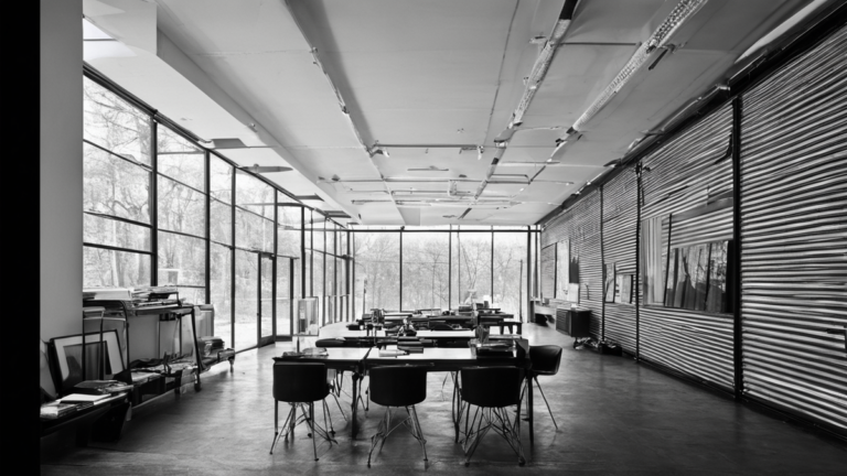 Diable habille prada 2 mode medias crise featured