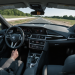 Tesla conduite supervisee europe volant partage featured