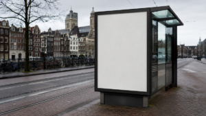Amsterdam efface les pubs pour avions, viande et essence des rues
