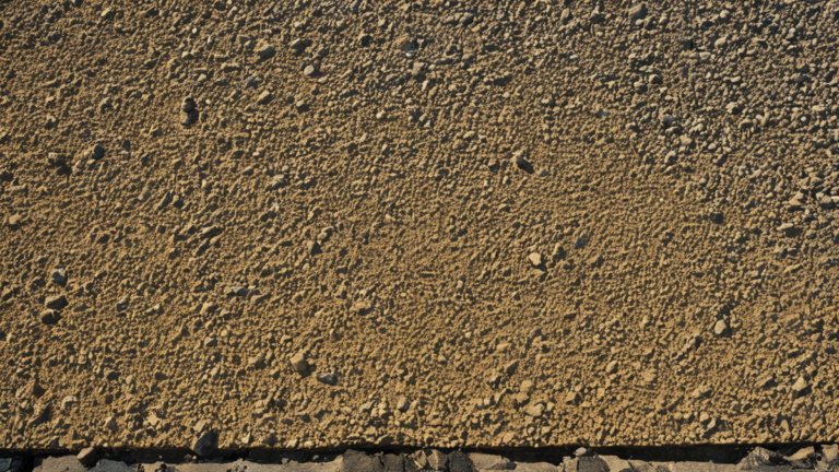 Une ligne d’ombre coupe le trottoir chauffé