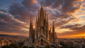 Sagrada Família : la tour de Jésus referme le gros œuvre, mais le chantier ira jusqu’en 2034
