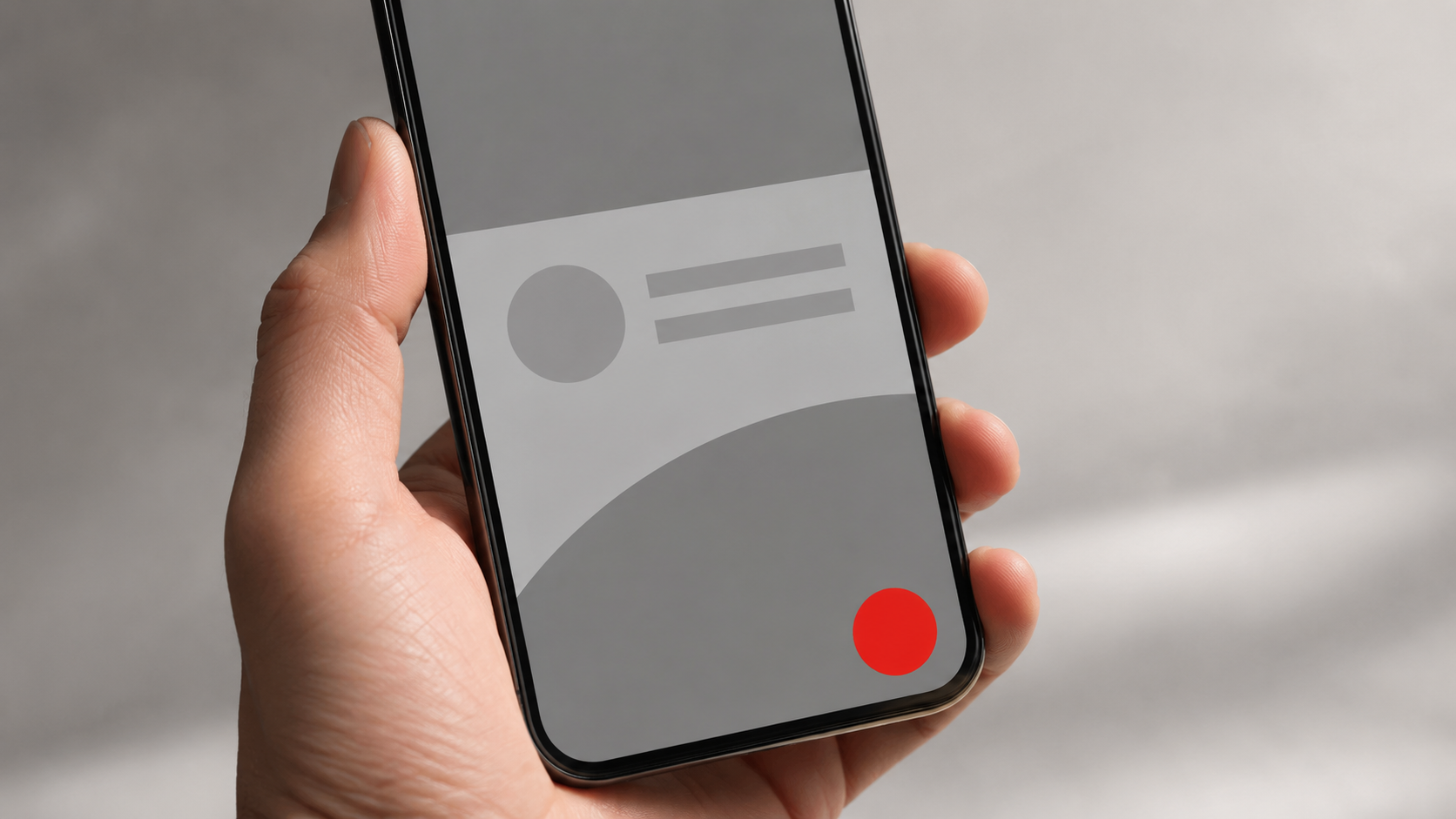 Gros plan sur un smartphone affichant une page web abstraite avec un bouton rouge en bas à droite