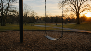 « Enfants indésirables » : la Commission des droits de l’Homme dit tout haut ce que les familles paient en silence