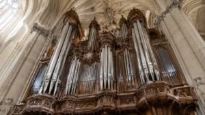 6 200 tuyaux démontés un par un : dans les coulisses du grand orgue de Bordeaux, ces artisans qui vont lui rendre sa voix