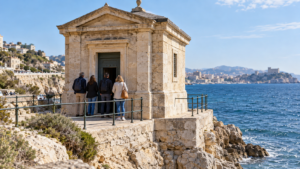 3 visiteurs à la fois dans le marégraphe de Marseille, et comment réserver avec ses Amis